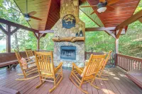Mineral Bluff 'Bear Ridge Cabin' w/ Hot Tub! - 3-Star