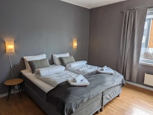 Railside Track Apartment (OJ1-2) Hotel di Narvik