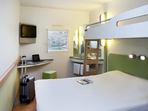 Hôtel Ibis Budget Sisteron - 주차장