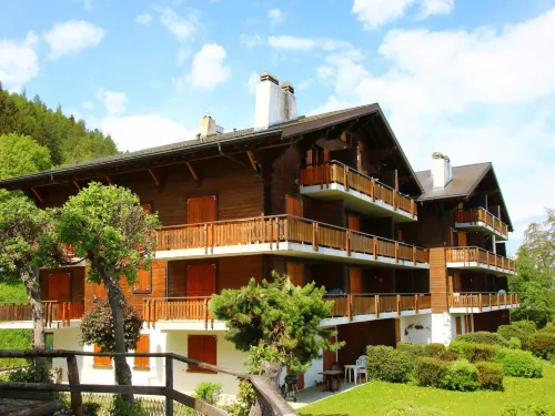 Apartment in Les Agettes for 6 guests