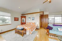 Crescent City Getaway w/ Panoramic Ocean Views! - pantai