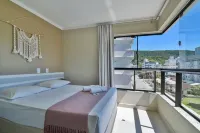 Bella Catarina Bombinhas Отели рядом с достопримечательностью «Morada d´Omar 4 ilhas»