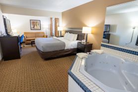 Quality Inn & Suites Sun Prairie Madison East