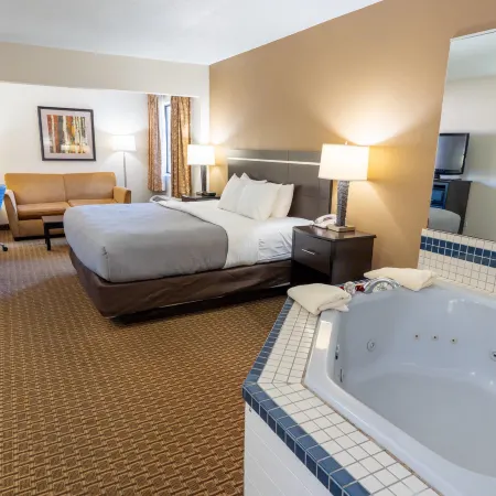 Quality Inn & Suites Sun Prairie Madison East