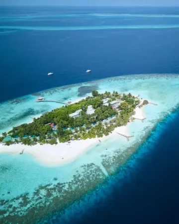 Eriyadu Island Resort Отели в г. Maaranfushi