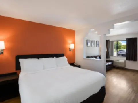 Quality Inn & Suites Junction Hotels in Junction