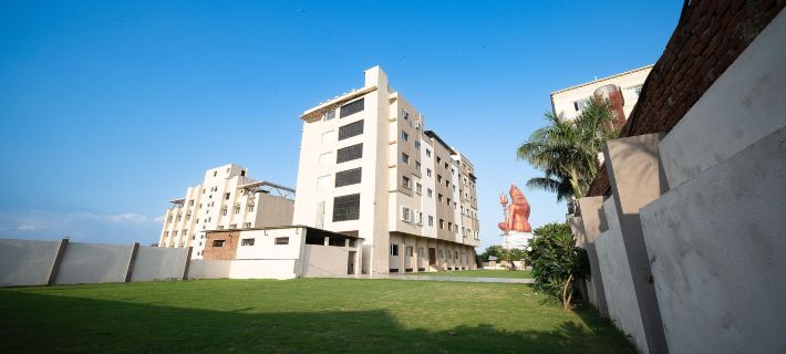 The Sky Imperial - Shahi Hotels & Resort Hotels in Rajsamand
