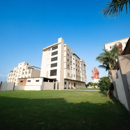 The Sky Imperial - Shahi Hotels & Resort