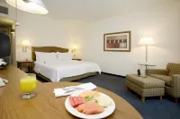 Fiesta Inn Express San Luis Potosí Oriente