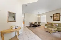 Sun Living: Golf Community, Private Pool 809 4 Bedroom Villa