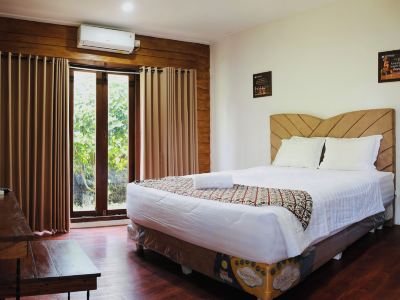 Giri Tengah Resort Borobudur