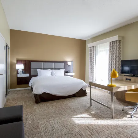 Hampton Inn & Suites Lafayette