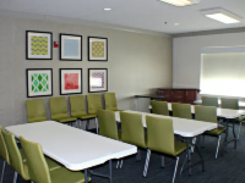 Holiday Inn Express & Suites PLAINVIEW by IHG Hotels in Plainview