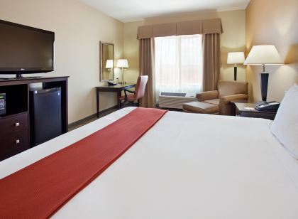 Holiday Inn Express & Suites Gallup East