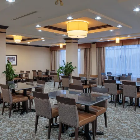 Holiday Inn Express & Suites OTTAWA EAST - ORLEANS by IHG