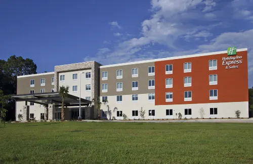 Holiday Inn Express & Suites COLUMBUS NORTH by IHG