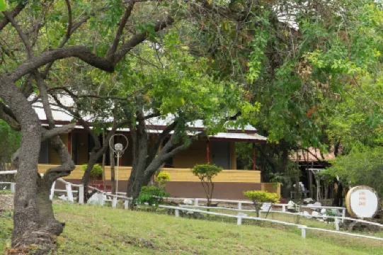 Bayside Resort Lake Victoria Hotels in 