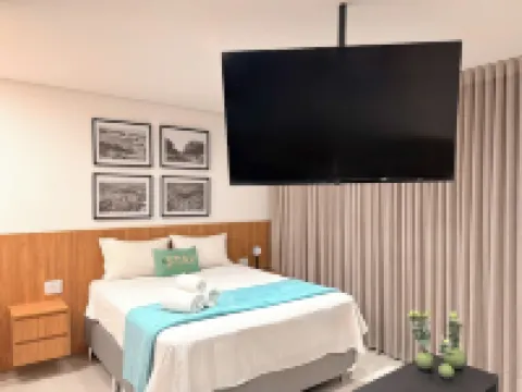 STAY Hub Compact Life