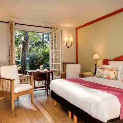 Cazaudehore Hotel Restaurant Rooms