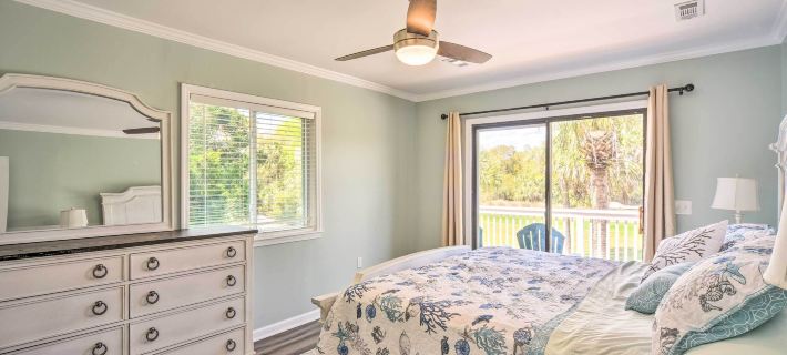 Sunny Edisto Island Duplex - Half Mile to Beach! Ξενοδοχεία στην πόλη Colleton County
