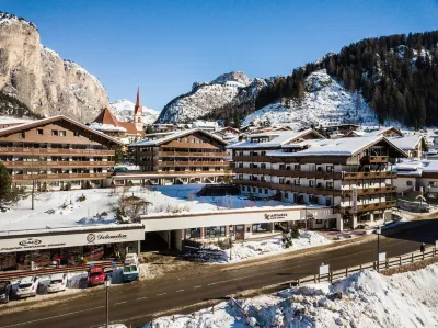 Hotel Antares Hotels near Frara