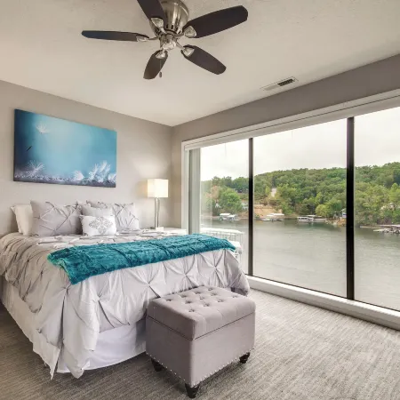 Boat Dock + Pool Access! Osage Beach Condo