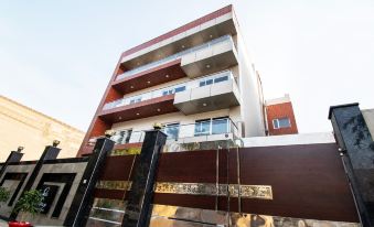 Treebo la Mirage Suite