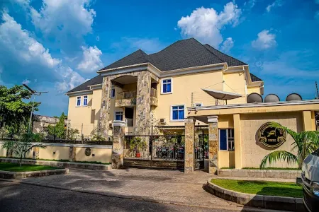 Hotel Benizia Отели в г. Асаба