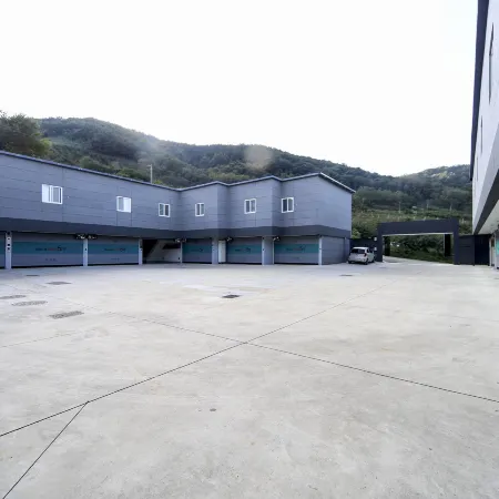 Cheongdo Hotel May Provence (Drive-in)