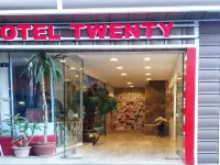 Hotel Twenty Các khách sạn gần Tháp Đồng hồ