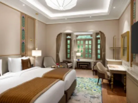 Wyndham Grand Udaipur Fateh Sagar Lake Hotels in Udaipur