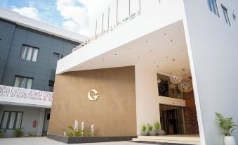 GREYFIELD HOTEL AND APARTMENTS