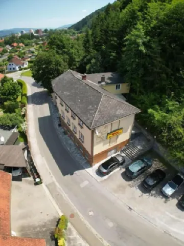 Waldrestaurant Vida Hotels in Oberaich