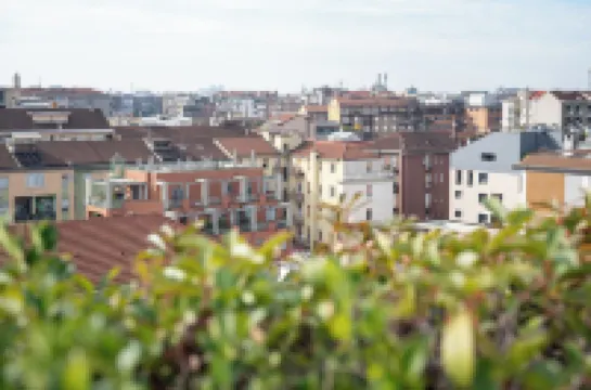 Luca Stay  Darsena Lake Viale Papiniano