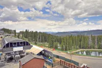 Luxury  at Base of Peak 8, Steps from Winter Activities 2 Bedroom Condo by RedAwning - Spa