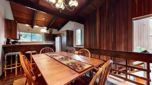 Mammoth Estates Deluxe 2 Bedroom Condos - 3 stjerner