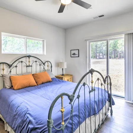 Home Near Lake Almanor, 1/2 Mile to Boat Launch!