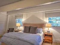 Tahoe City A-Frame Home 10 Mi to Skiing! Hotels in Dollar Point