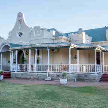 Bakenskraal Ostrich Palace Hotel Exterior