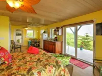 Breathtaking Panoramic Views of the British Virgin Islands from hot tub & pool! Hotels in Central