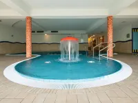 Elegant Eingerichtete Ferienwohnung - Pools