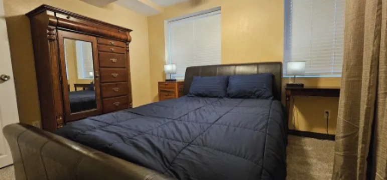 Feel Cozy and at Home! Perfect Location for Exploring!