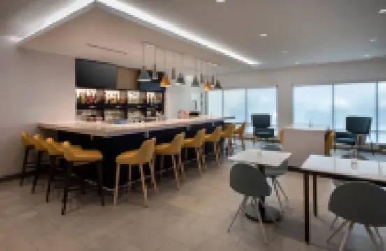 波特蘭機場套房酒店 南波特蘭酒店