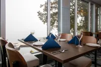 Bayview Wildwood Resort, Ascend Hotel Collection - breakfast