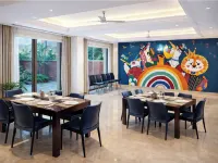 EMBLEM - Arjun Marg, Golf Course road Gurgaon Отели рядом с достопримечательностью «Офис IndiGo»