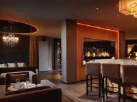 فندق فيلا يلانكا أوربان Hotels near أنفا