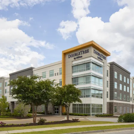 DoubleTree by Hilton Greenville Woodruff Road