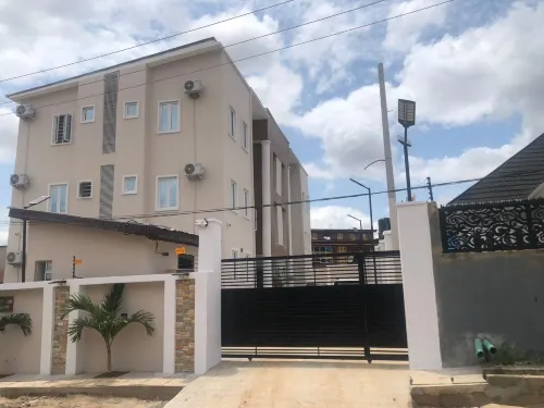 LinQues & Bethel Residences