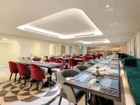 HERITAGE HAM LONG HOTEL & SPA Hotels near Trang Tien