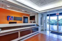 Motel 6 Lewisville, TX - Dallas